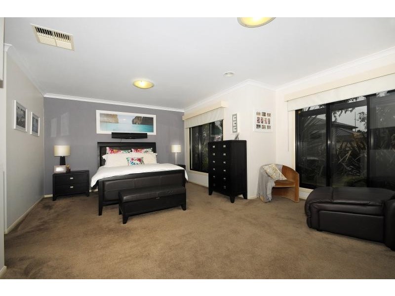 20 Spence Terrace, Sandhurst VIC 3977