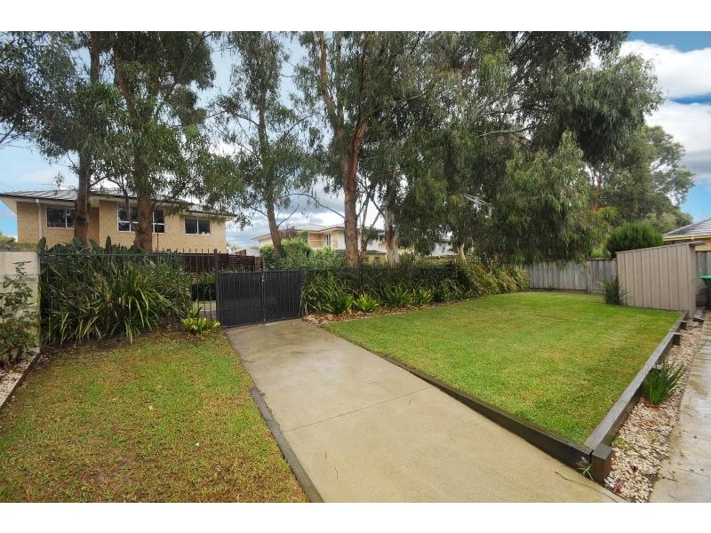 20 Spence Terrace, Sandhurst VIC 3977