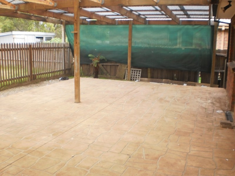 8 St Agnes Court, Carrum Downs VIC 3201