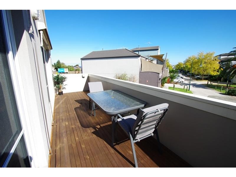 32 Scarborough Drive, Patterson Lakes VIC 3197