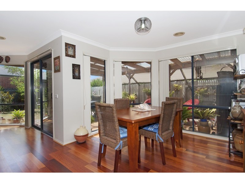 3 Clifton Grove, Carrum Downs VIC 3201