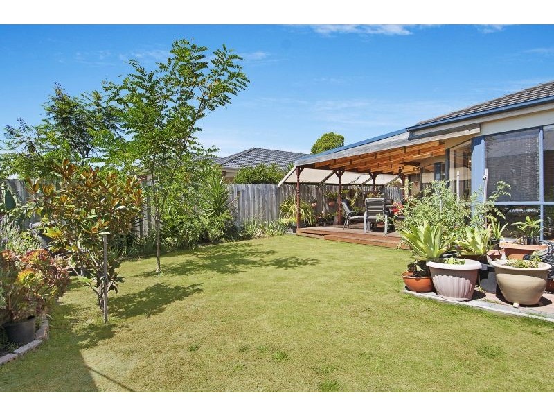 3 Clifton Grove, Carrum Downs VIC 3201