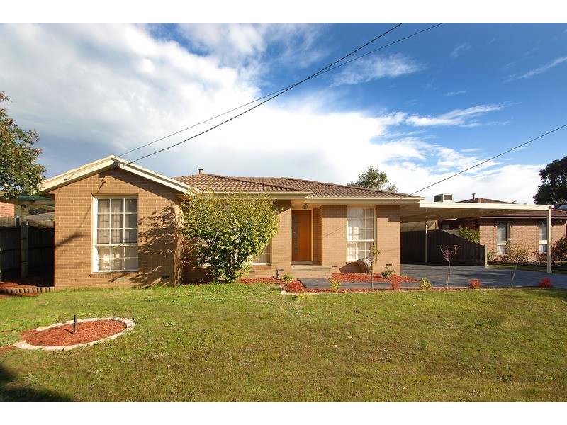 12 Balmain Drive, Carrum Downs VIC 3201