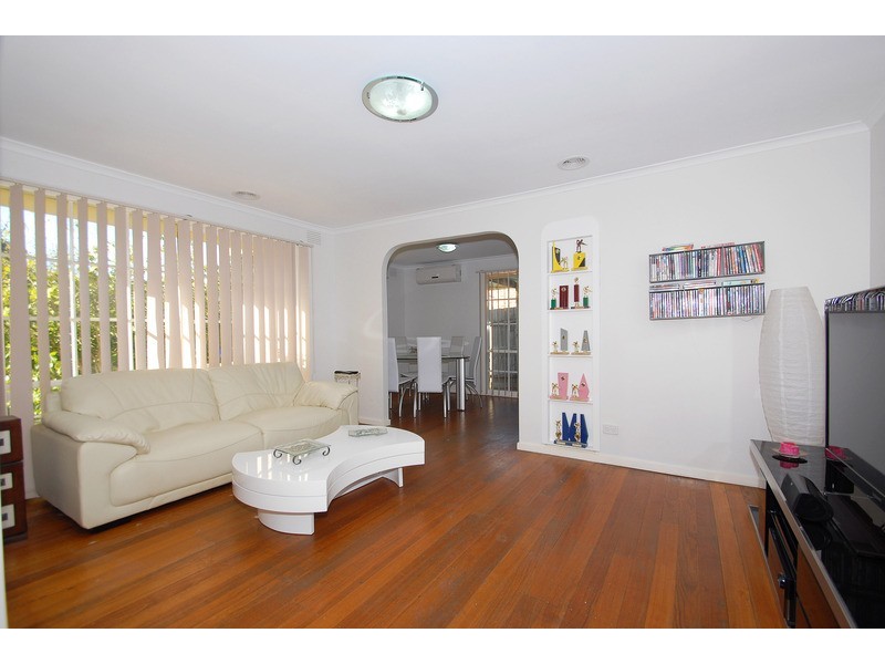 12 Balmain Drive, Carrum Downs VIC 3201