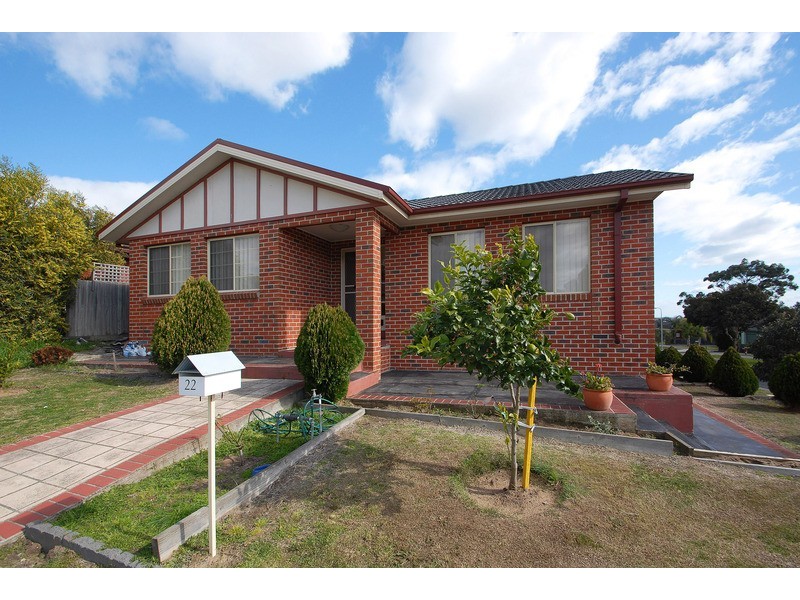 22 Hillview Drive, Carrum Downs VIC 3201