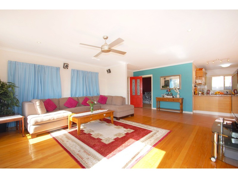 22 Hillview Drive, Carrum Downs VIC 3201