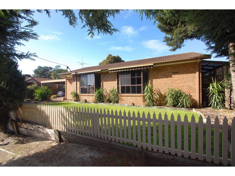 16 Marcella Place, Carrum Downs VIC 3201