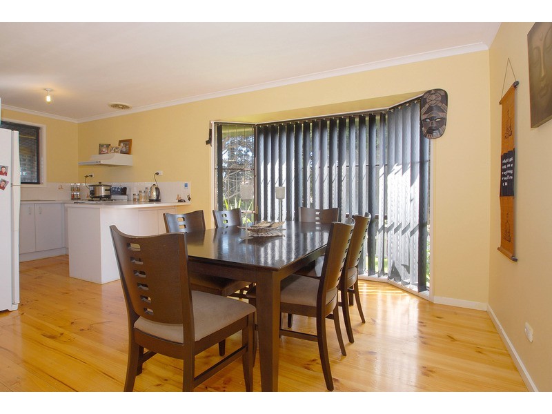 16 Marcella Place, Carrum Downs VIC 3201