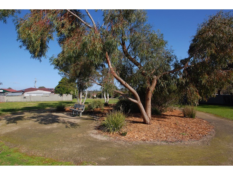 16 Marcella Place, Carrum Downs VIC 3201