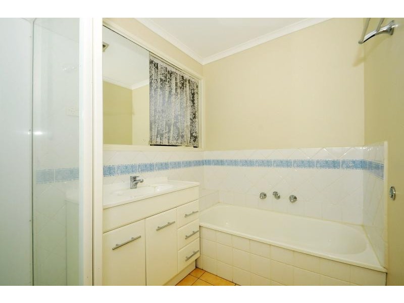 1/21 Whimbrel Crescent, Carrum Downs VIC 3201