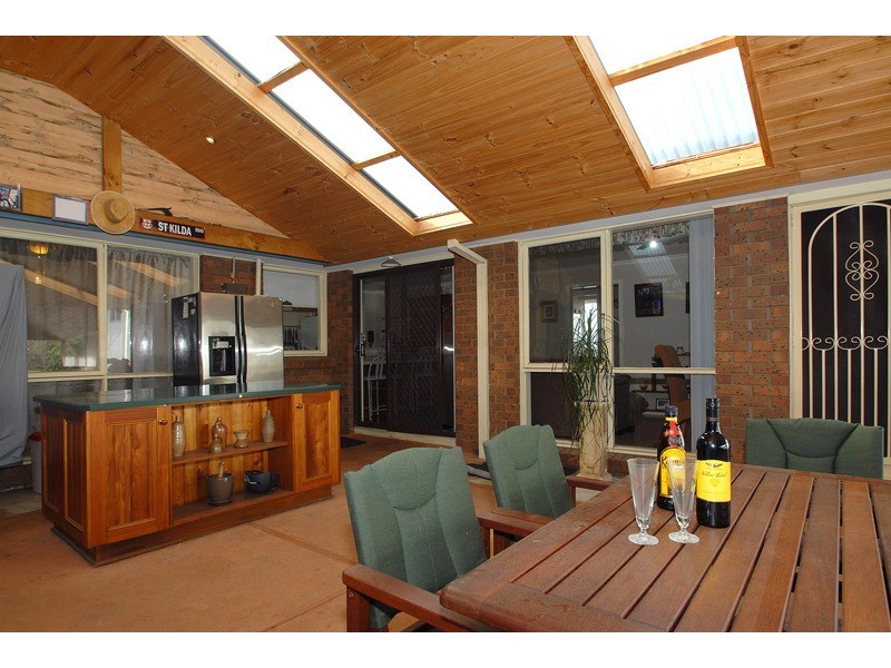 17 Wildcroft Court, Carrum Downs VIC 3201