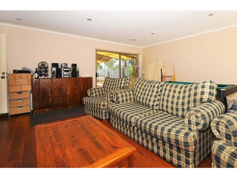 3 Windella Grove, Skye VIC 3977