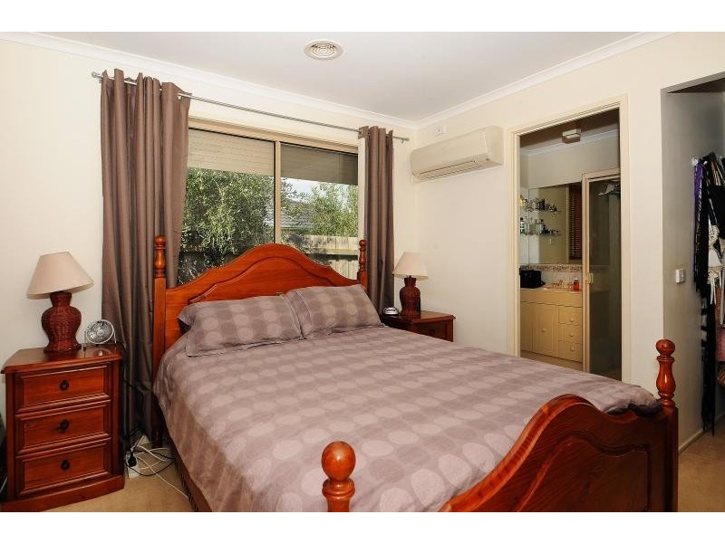 3 Windella Grove, Skye VIC 3977