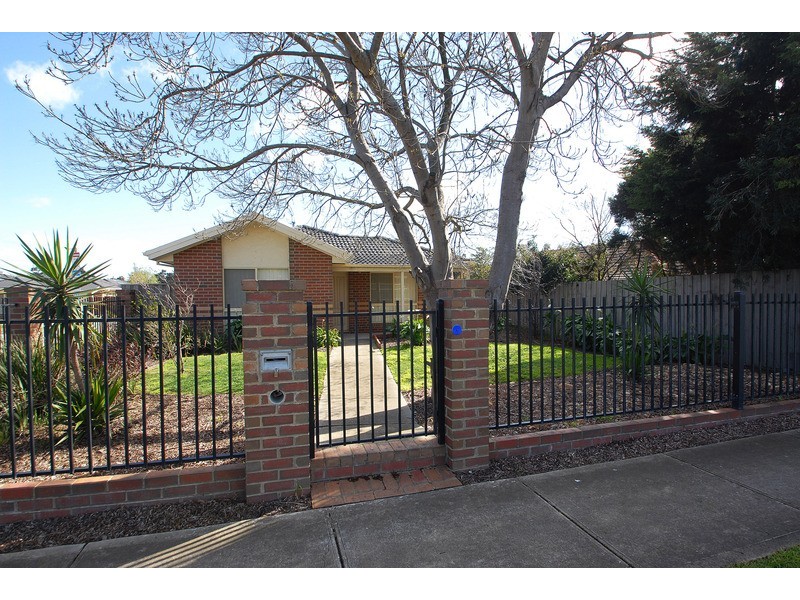1/55 McClelland Drive, Skye VIC 3977
