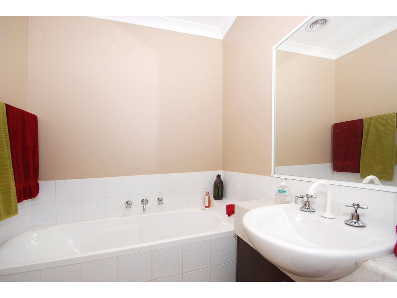 1/55 McClelland Drive, Skye VIC 3977