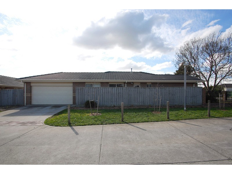1/55 McClelland Drive, Skye VIC 3977