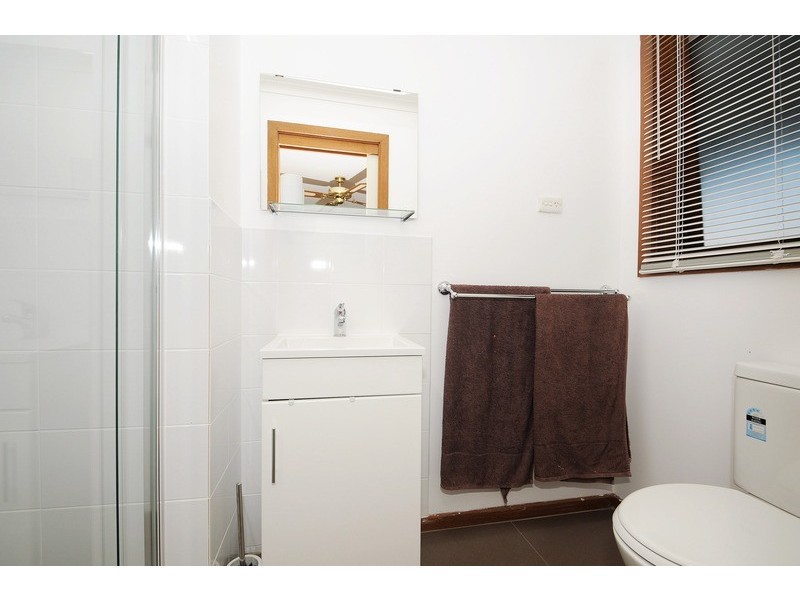 19 Honeyeater Place, Carrum Downs VIC 3201