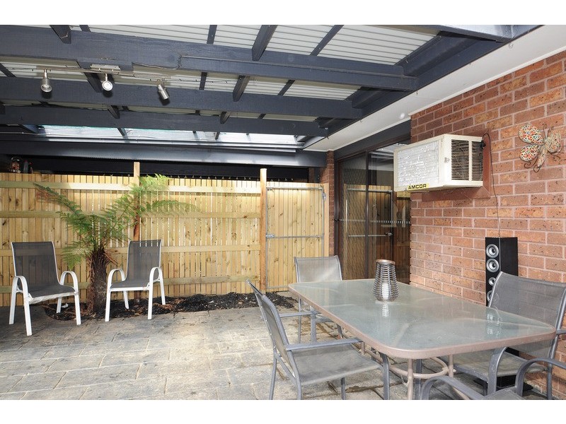 19 Honeyeater Place, Carrum Downs VIC 3201