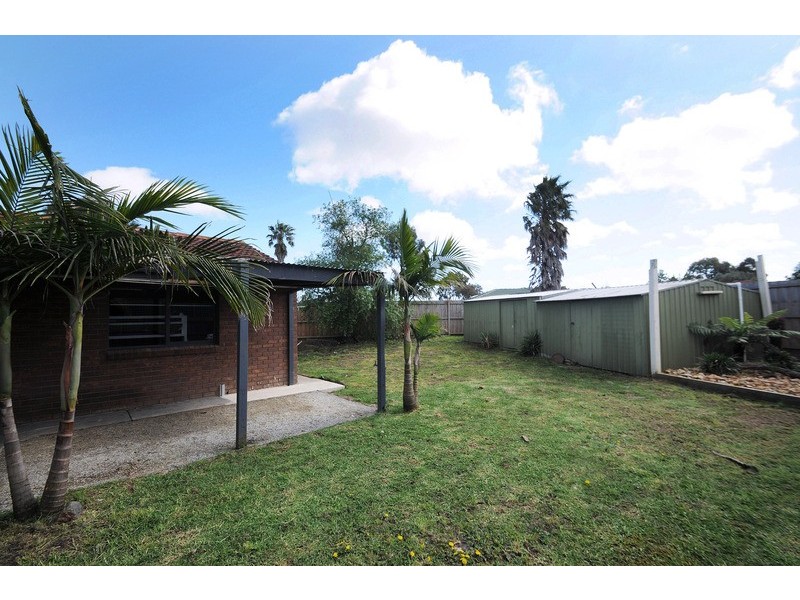 19 Honeyeater Place, Carrum Downs VIC 3201