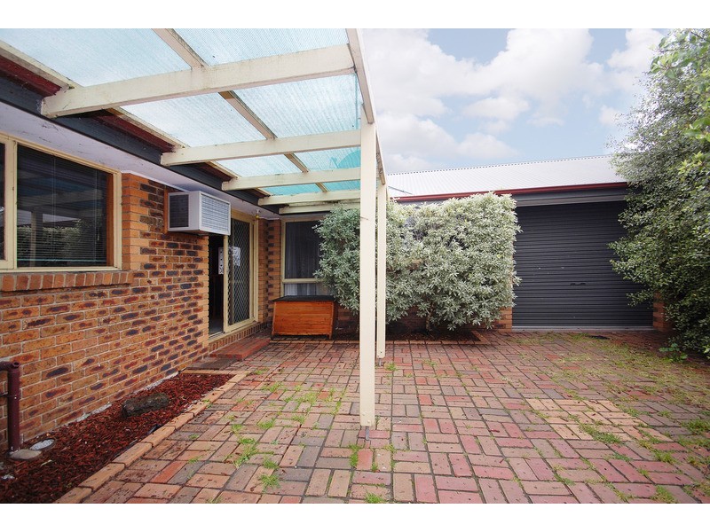37 Sandfield Drive, Carrum Downs VIC 3201