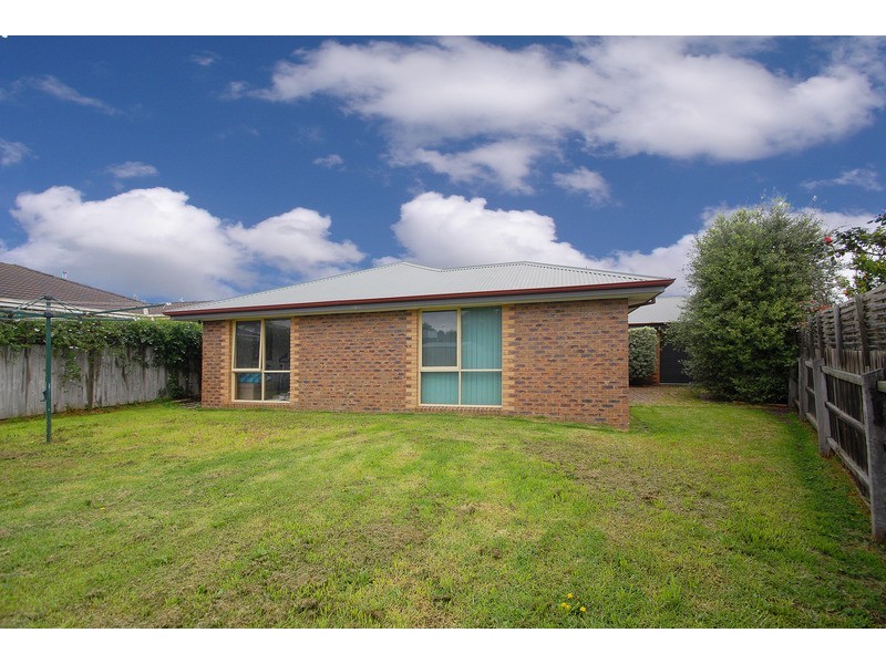 37 Sandfield Drive, Carrum Downs VIC 3201