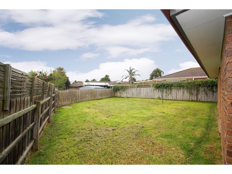 37 Sandfield Drive, Carrum Downs VIC 3201