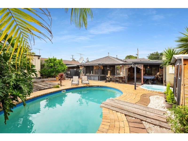 51 Allied Drive, Carrum Downs VIC 3201