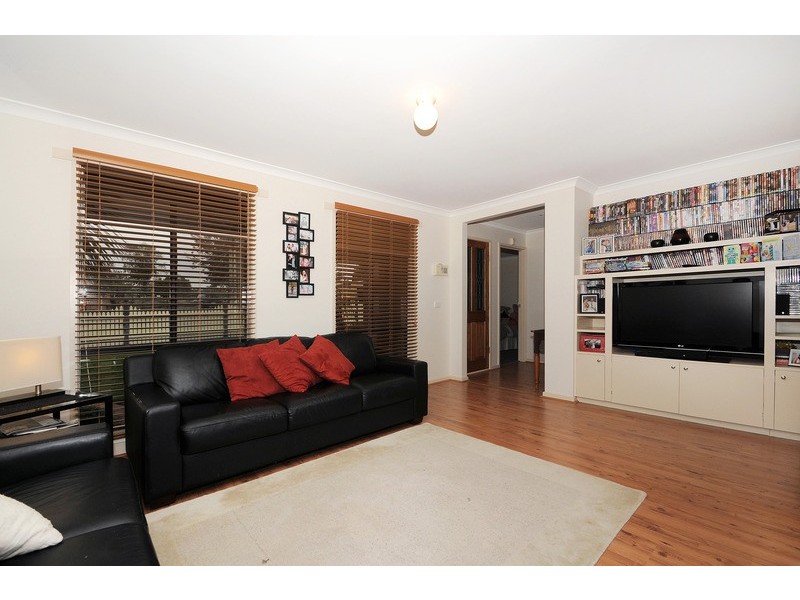 6 Oberon Drive, Carrum Downs VIC 3201