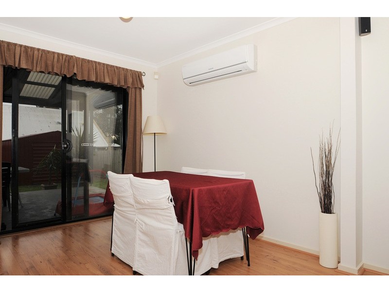 6 Oberon Drive, Carrum Downs VIC 3201