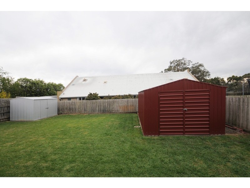 6 Oberon Drive, Carrum Downs VIC 3201