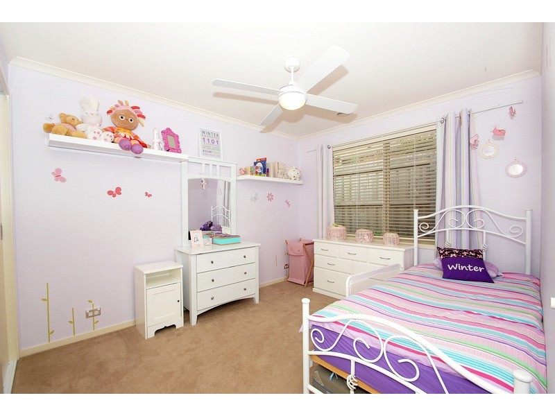 11 Madisson Crescent, Carrum Downs VIC 3201