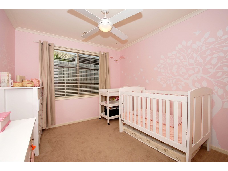 11 Madisson Crescent, Carrum Downs VIC 3201