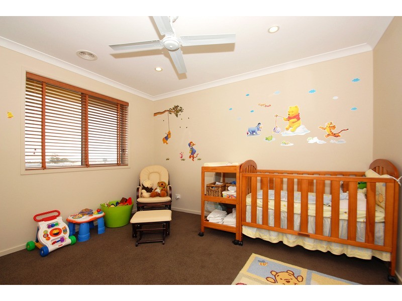 41 Sanoma Drive, Skye VIC 3977