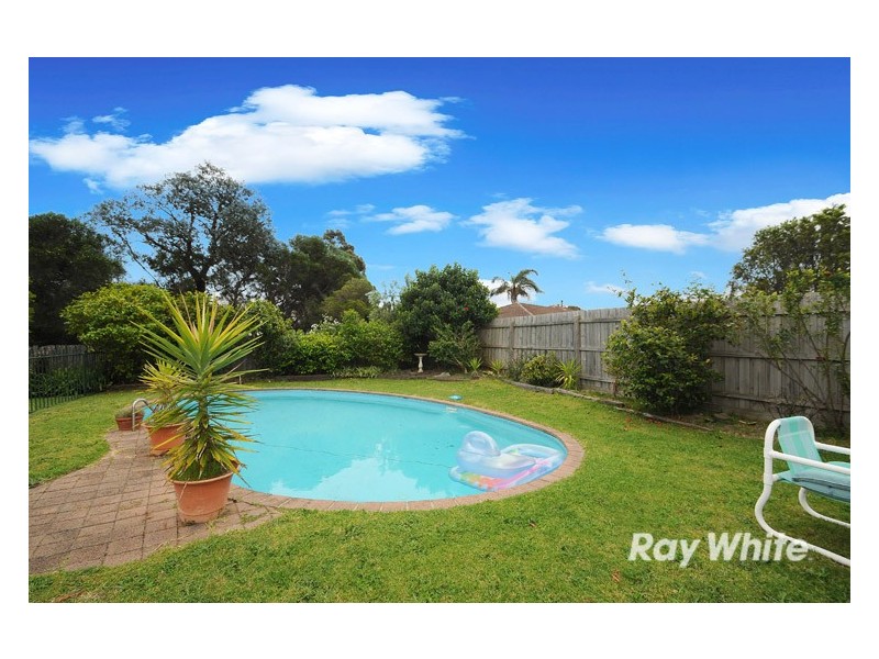 4 Corella Court, Carrum Downs VIC 3201