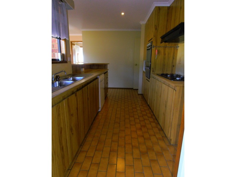 13 Cicada Court, Carrum Downs VIC 3201