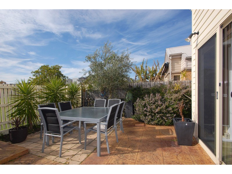 22 Tiller Lane, Patterson Lakes VIC 3197