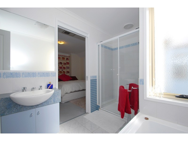 22 Tiller Lane, Patterson Lakes VIC 3197