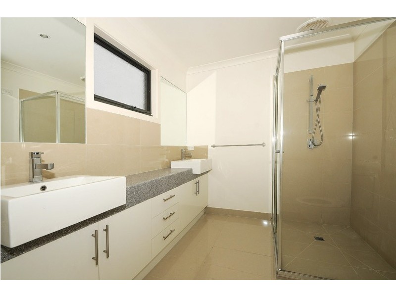 4 Elder Court, Carrum Downs VIC 3201