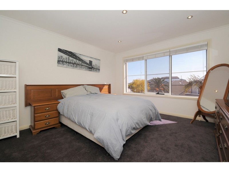 30 Scarborough Drive, Patterson Lakes VIC 3197