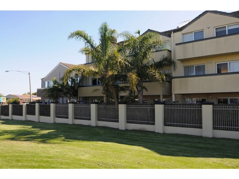 30 Scarborough Drive, Patterson Lakes VIC 3197