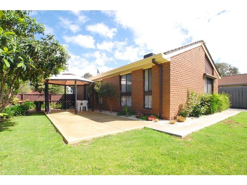 12 Sitella Court, Carrum Downs VIC 3201