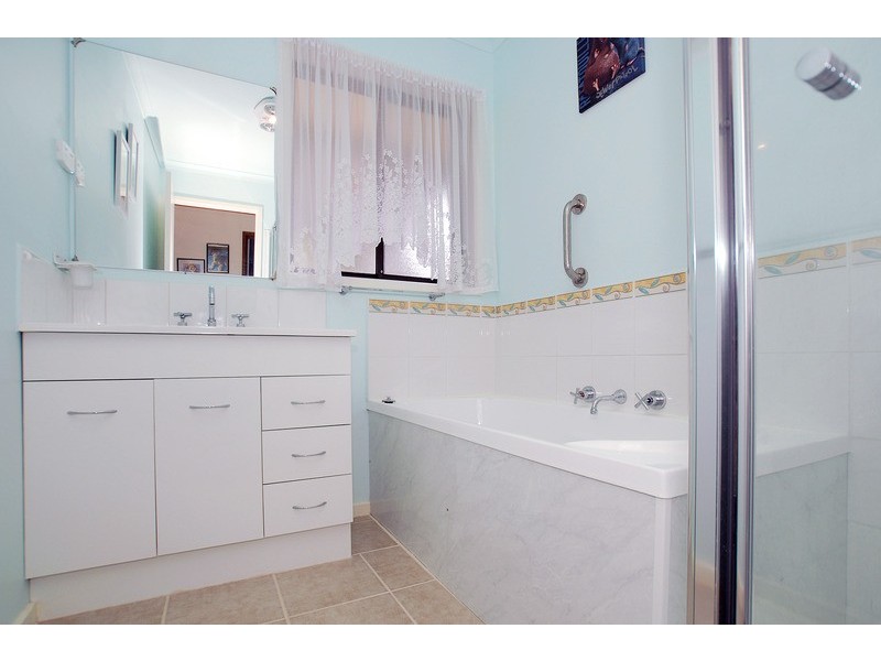 12 Sitella Court, Carrum Downs VIC 3201