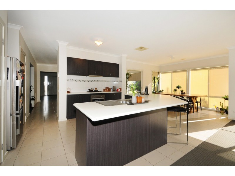 30 Lily Way, Skye VIC 3977
