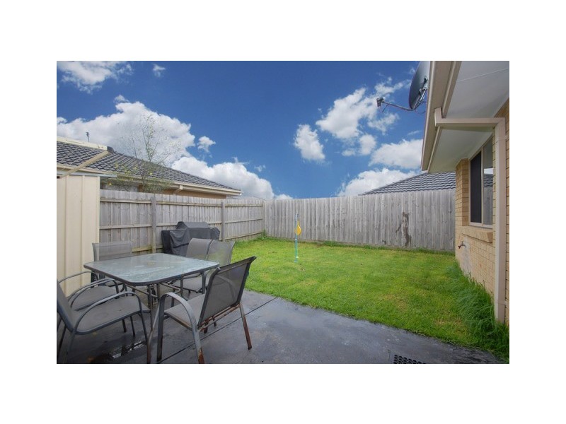 20/17 Coco Parade, Skye VIC 3977