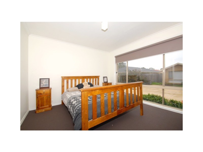 20/17 Coco Parade, Skye VIC 3977