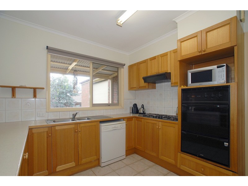 11 Micheala Court, Langwarrin VIC 3910