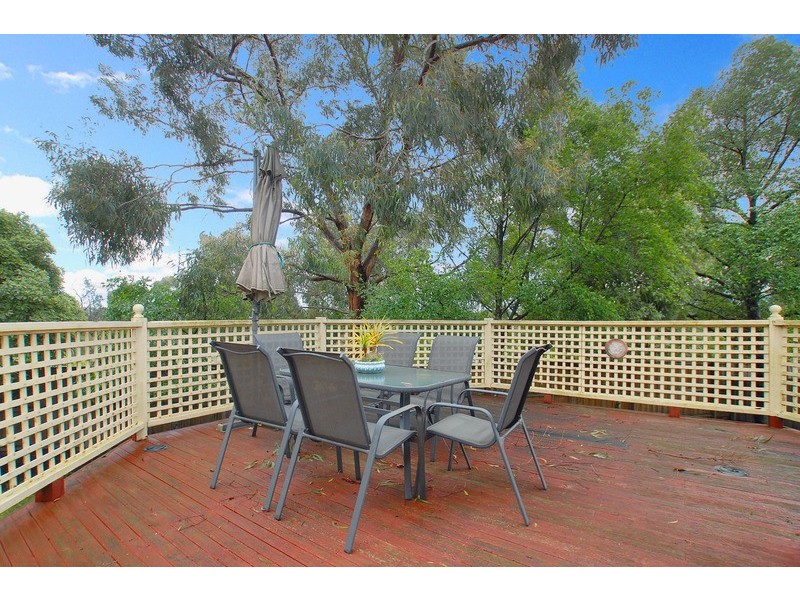 11 Micheala Court, Langwarrin VIC 3910