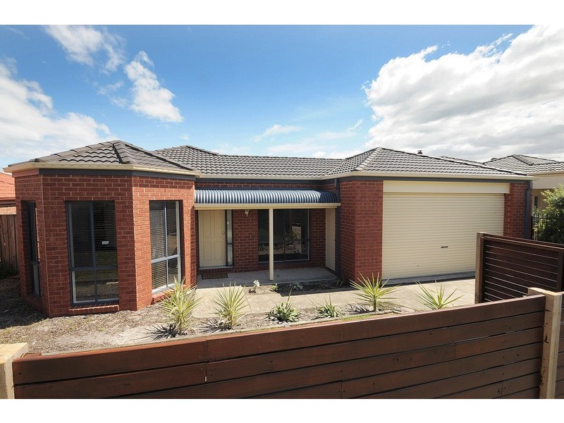 7 Clifton Grove, Carrum Downs VIC 3201