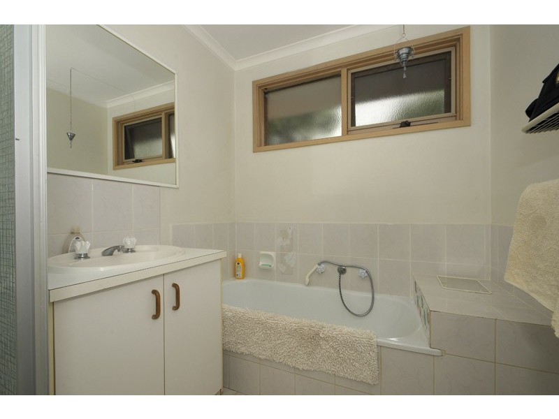 11 Alter Court, Skye VIC 3977