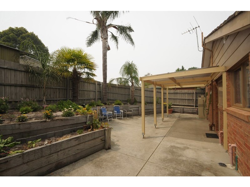 11 Alter Court, Skye VIC 3977